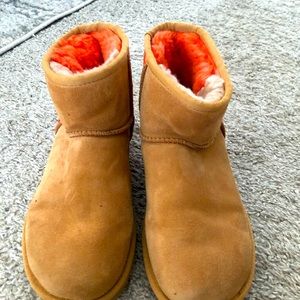 Uggs size 6